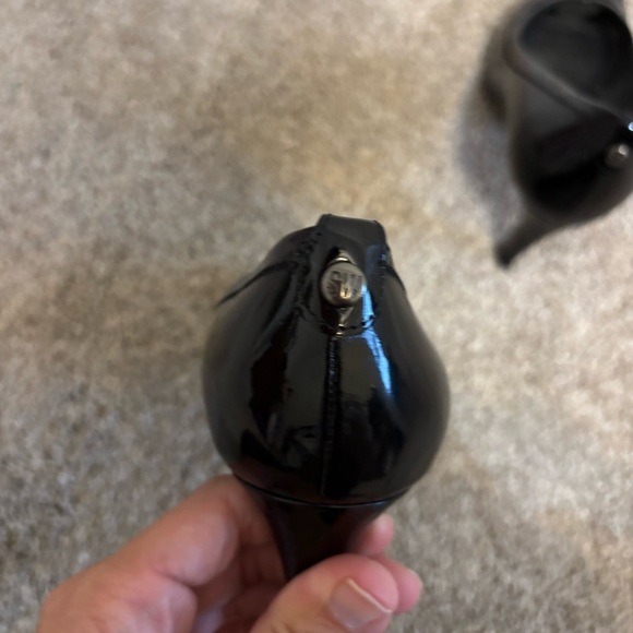 Stuart Weitzman Peep Toe Black Patent Leather Pump Heels Size 7 3” Heel - Picture 3 of 8